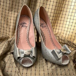 Hello Kitty Silver Glitter Heels - Size 5